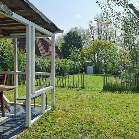 Ferienglueck An Der Nordsee Buche Deine Erdgeschoss-Ferienwohnung Mit Kamin Terrasse Und Eingezaeuntem Garten Fuer Unvergessliche Auszeiten Altfunnixsiel 외부 사진