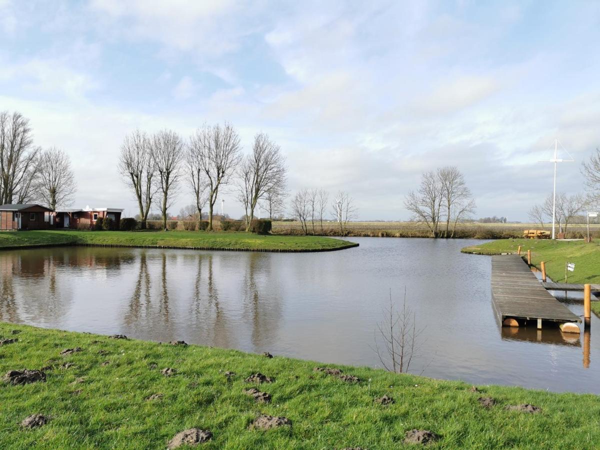 Ferienglueck An Der Nordsee Buche Deine Erdgeschoss-Ferienwohnung Mit Kamin Terrasse Und Eingezaeuntem Garten Fuer Unvergessliche Auszeiten Altfunnixsiel 외부 사진