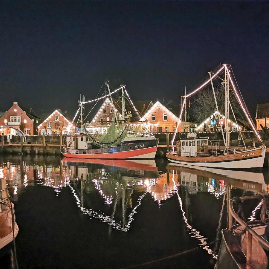 Ferienglueck An Der Nordsee Buche Deine Erdgeschoss-Ferienwohnung Mit Kamin Terrasse Und Eingezaeuntem Garten Fuer Unvergessliche Auszeiten Altfunnixsiel 외부 사진